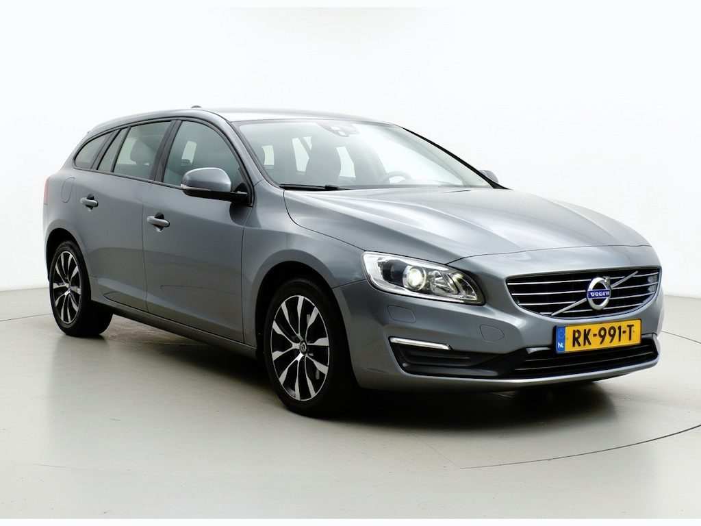 Volvo V60 2.0 D2 Polar+ Dynamic|Xenon|Leder|Navi|Cruise|PDC