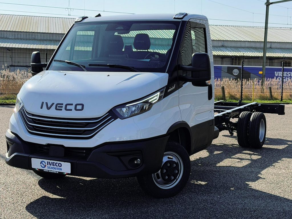IVECO Daily 50C18A8 Adaptive Cruise Control - Automaat - 140kw 188pk - Trekhaak