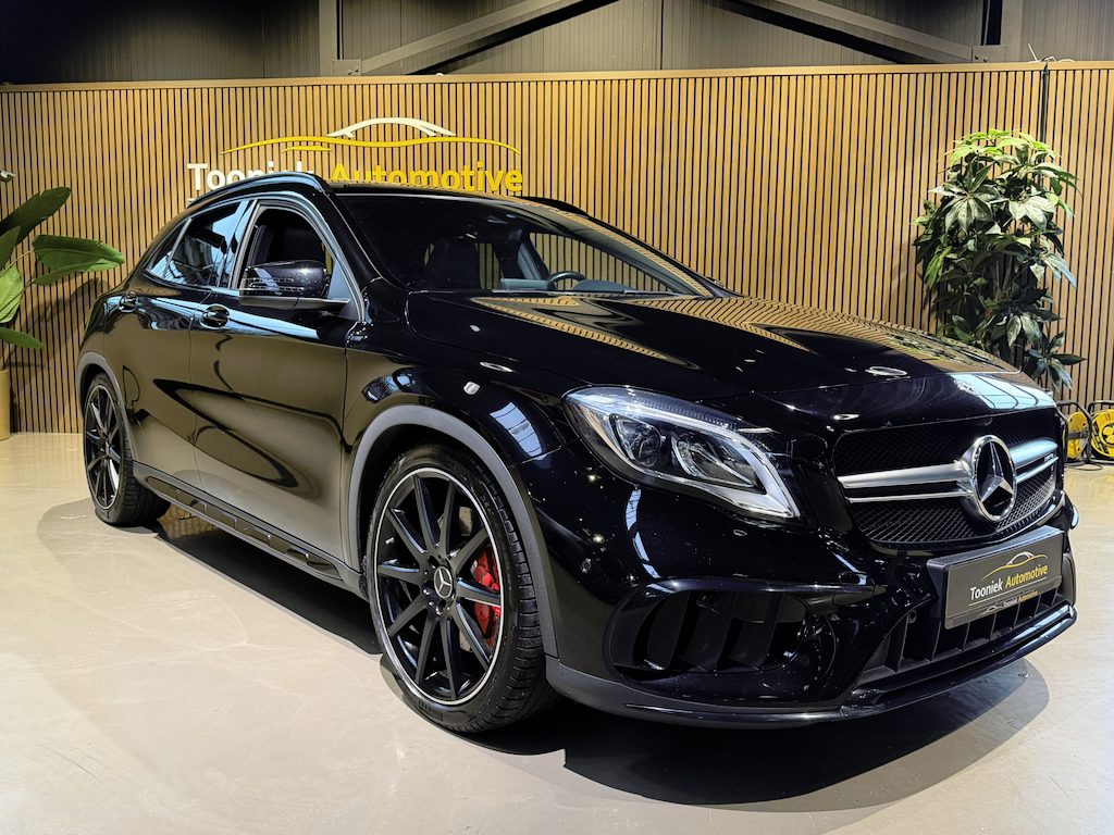 Mercedes-Benz GLA AMG 45 4MATIC Premium