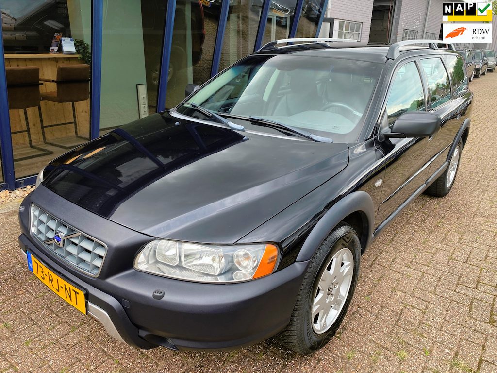 Volvo XC70 2.5 T Momentum AWD Automaat NL Auto