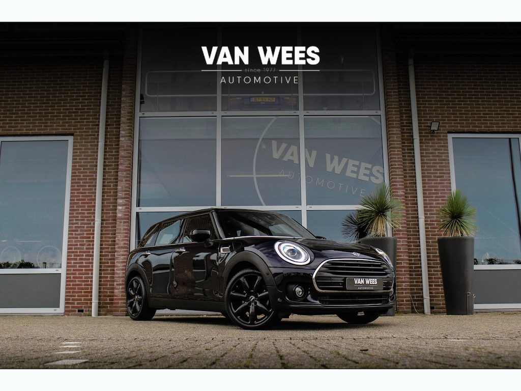 MINI Clubman 1.5 Cooper Richmond Park Edition | 1e eigenaar | Dealer onderhouden | Apple Carplay | Harman kardon | DAB | Keyless entry | Panoramadak | Sportstoelen | LED | PDC