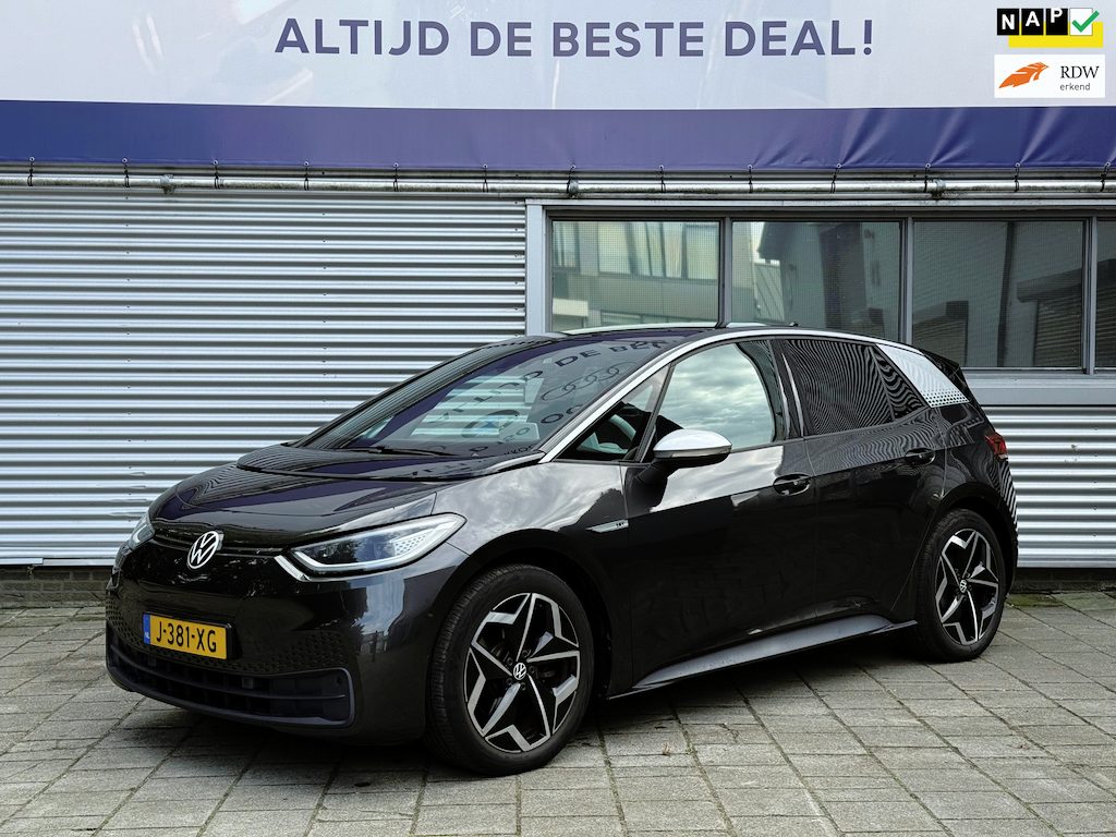 Volkswagen ID.3 Business 58 kWh First Edition l 90,86% SOH l Trekhaak l Navi l DAB+ l IZGST l