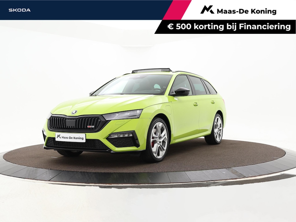 Skoda Octavia 1.4 TSI 245pk DSG RS iV PHEV · Panoramadak · Camera · Elek. Voorstoelen · Head-Up · Stoel-& Stuurverwarming · 19'' Inch · Canton Audio ·