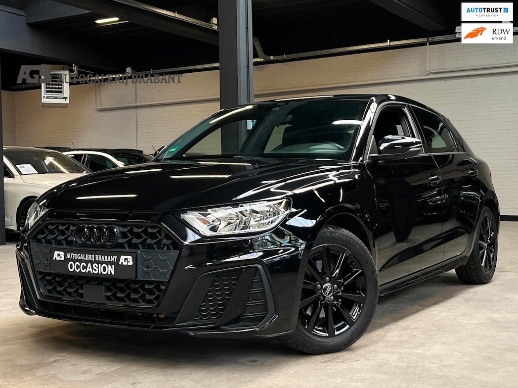 Audi A1 SPORTBACK 30 TFSI S Line Navi/LineAssist/PDC