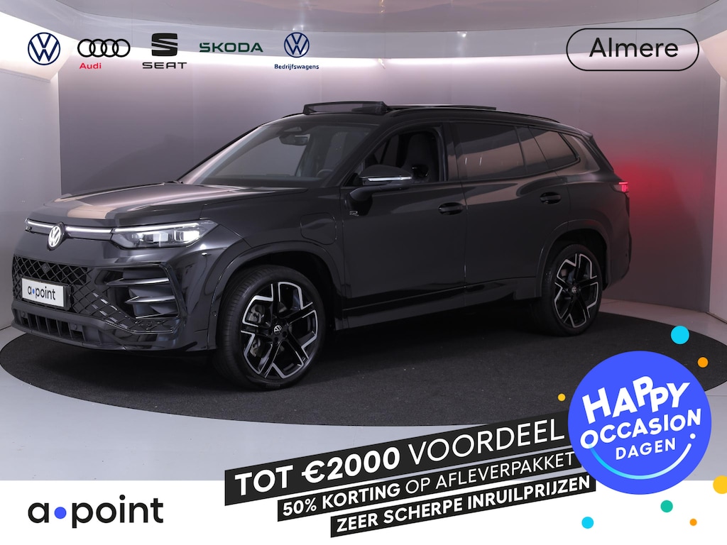 Volkswagen Tayron 1.5 eHybrid R-Line Edition 204 pk Automaat (DSG) | Verlengde garantie | Navigatie | Panoramadak | Trekhaak (wegklapbaar) | Parkeersensoren (Park assist) | Rondomzicht camera | Black Style pakket | R-Line |