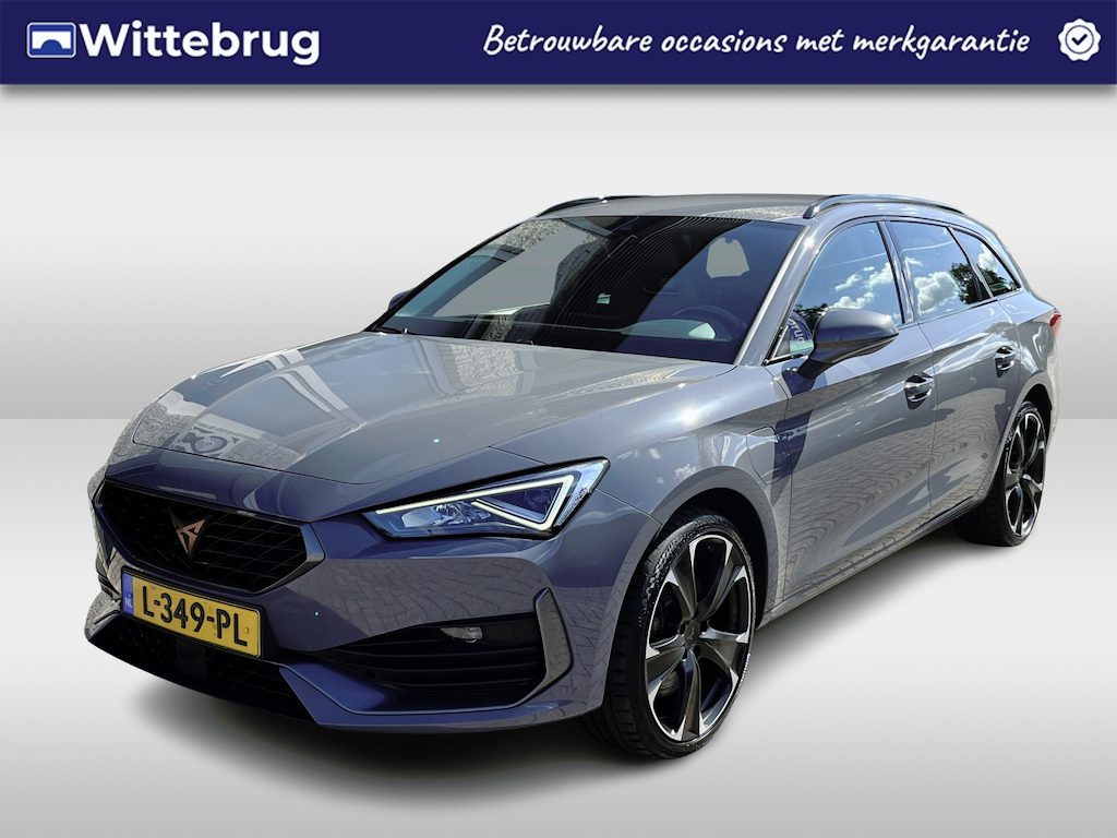 CUPRA Leon Sportstourer 1.4 e-Hybrid VZ Business / AUTOMAAT/ ACC/ FULL LINK/ PARK.SENSOREN/ DODEHOEK/ KEYLESS/ RIJ-MODI/ DIGITAL DASH/ NAVI/ DAB/ CLIMA/ LED/ 19'' LMV