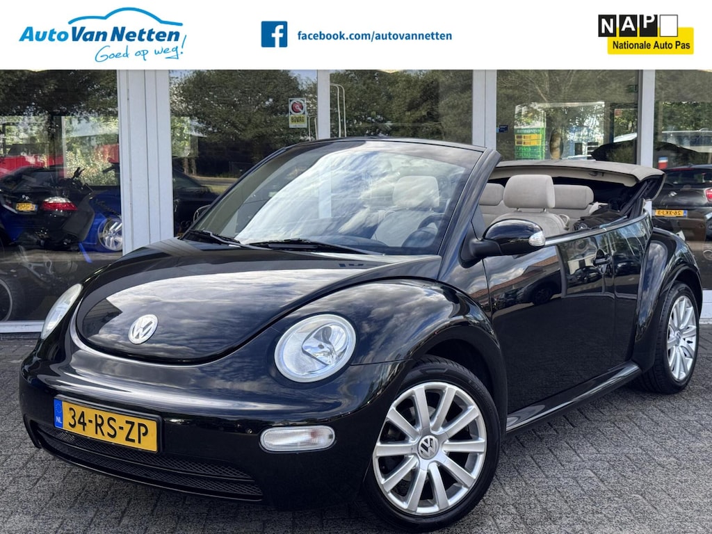 Volkswagen Beetle New Cabriolet 1.6 Trendline