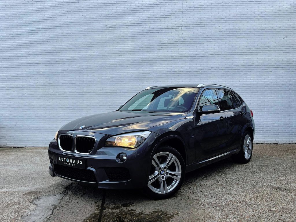 BMW X1 XDrive20i Business M-Sport