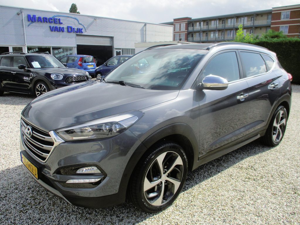 Hyundai Tucson 1.6 T-GDi (benzine) Premium 4WD