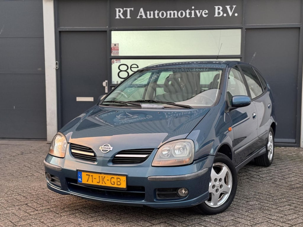 Nissan Almera Tino 2.0 Ambience Airco / Automaat