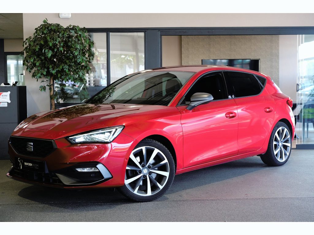 SEAT Leon 1.5 eTSI FR 150PK DSG Led Navi Virtual Cam Keyless ACC Parkeersensoren