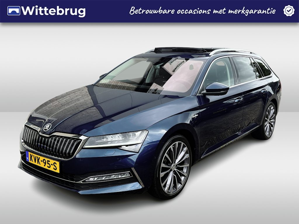 Skoda Superb Combi 1.4 TSI iV Laurin & Klement / AUTOMAAT/ PANO/ TREKHAAK/ LEER/ DIGITAL DASH/ MEMORY SEAT/ CRUISE/ SMARTLINK/ 360 CAMERA/ NAVI/ CLIMA/ STOELVERWARM- EN VERKOELING/ ELEK.ACHTERKLEP/ KEYLESS/ 19'' LMV