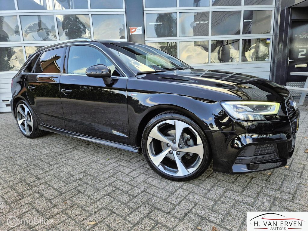 Audi A3 Sportback 1.0 TFSI Sport S-LINE RIJKLAAR! 18" NAVI