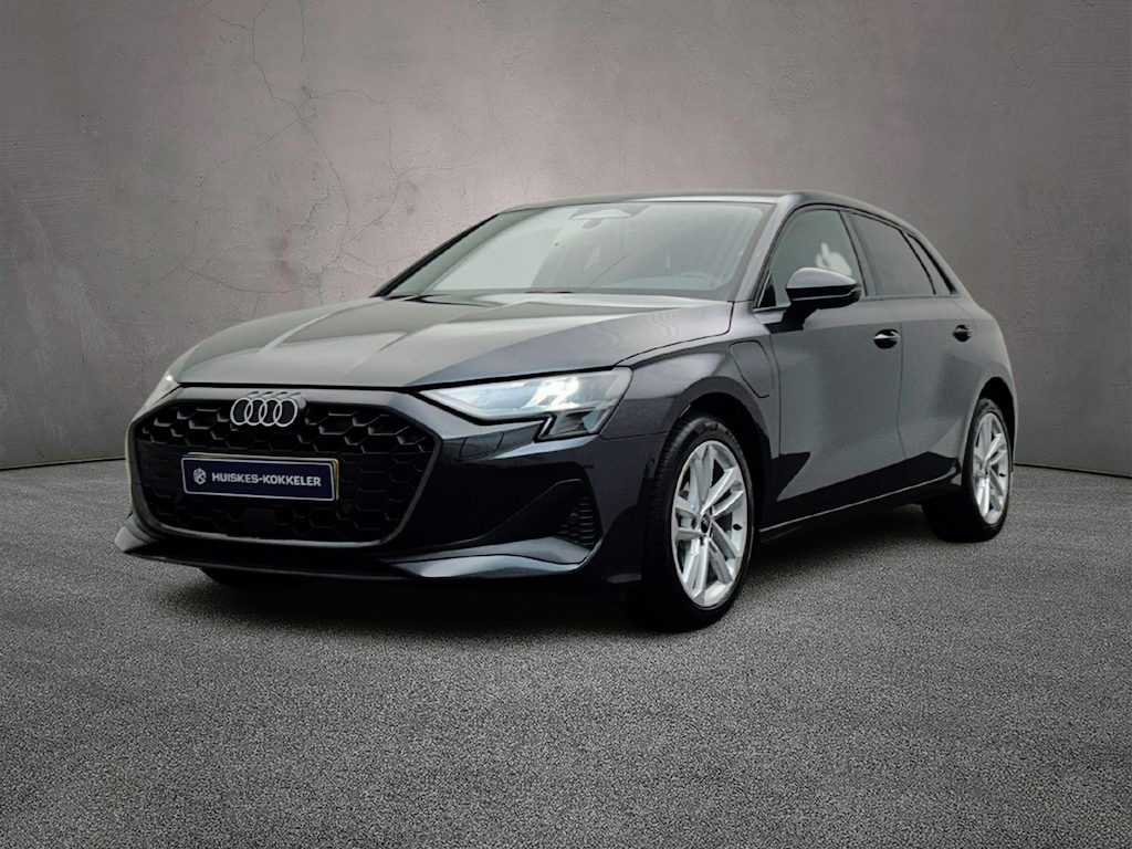 Audi A3 Sportback 40 TFSI e Pro Line | Apple/Android Play | Cruise | Ambient Light | Sport Stoelen | Navigatie-pakket |