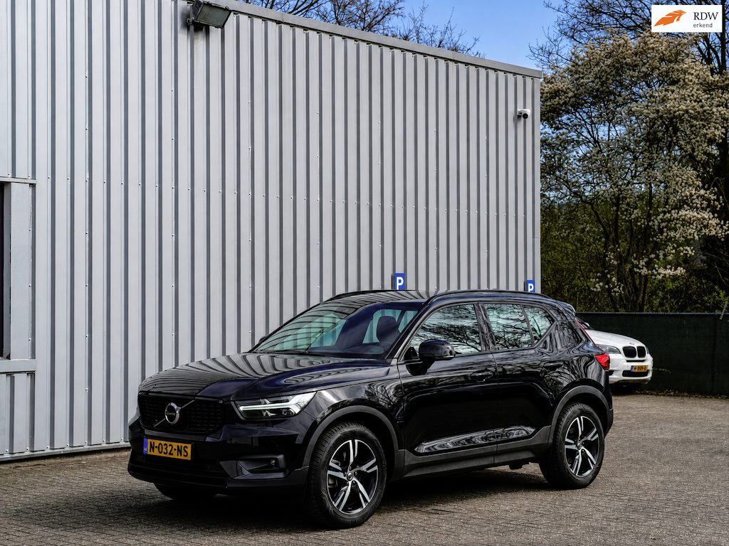 Volvo XC40 B4 Inscription | 2.0 viercilinder | Trekhaak | ACC | Dealerhist.