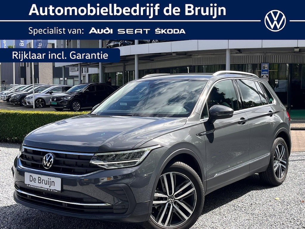 Volkswagen Tiguan 1.5 TSI Life Business (Trekhaak,Camera,Virtual)