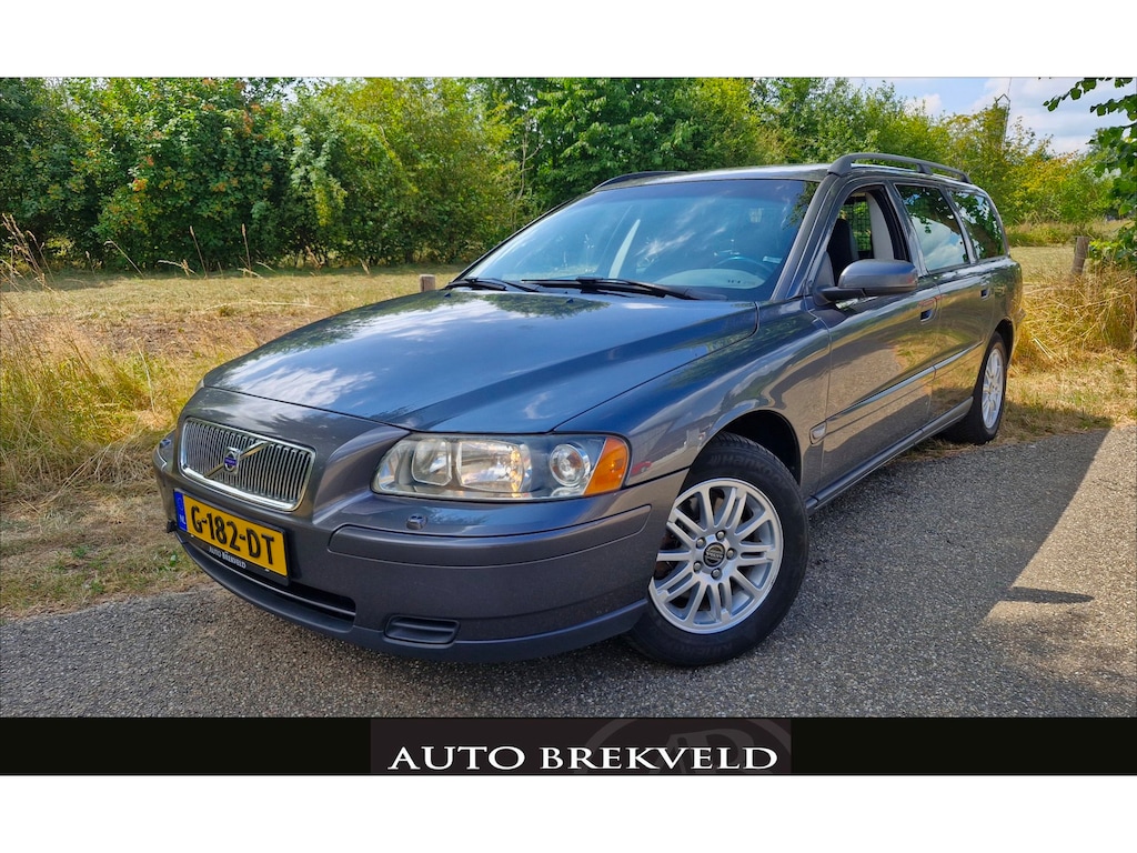 Volvo V70 2.4 Edition I Automaat 170PK | Rijklaar | Half leder | Cruise | LMV | Aut. Airco