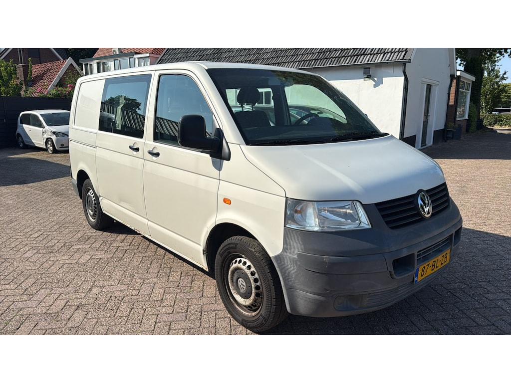 Volkswagen Transporter 1.9 TDI 300 - DUBBEL CABINE - 6 PERSOONS -