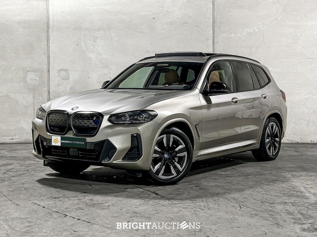BMW iX3 High Executive 80kWh