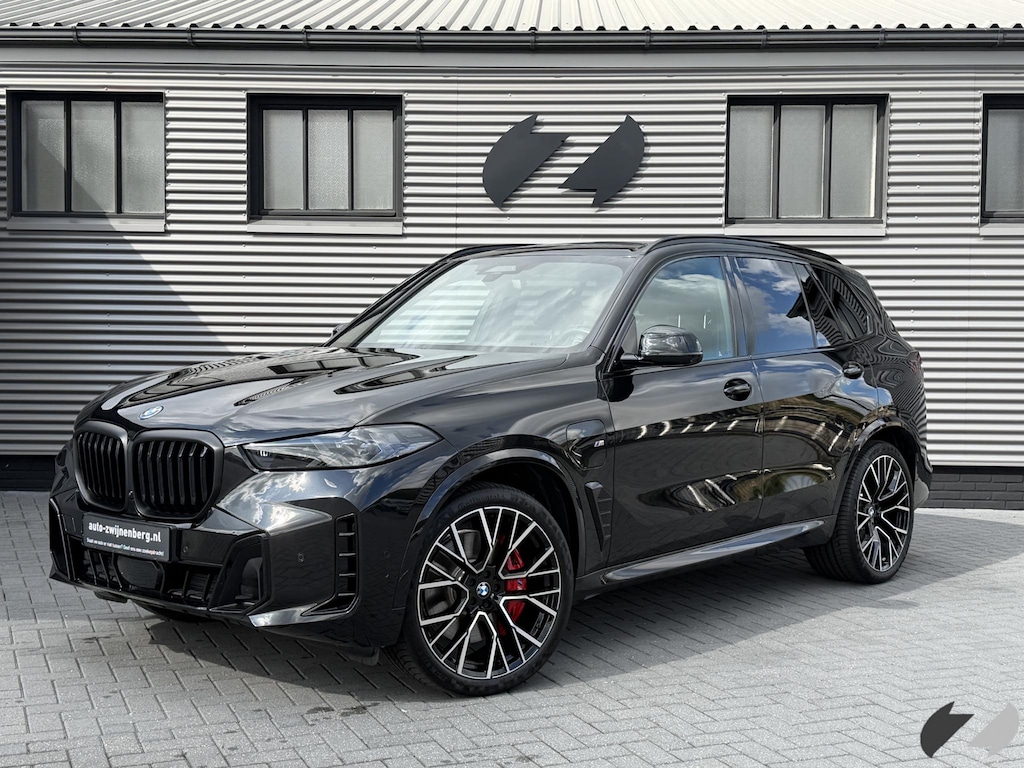 BMW X5 xDrive50e Launch Edition