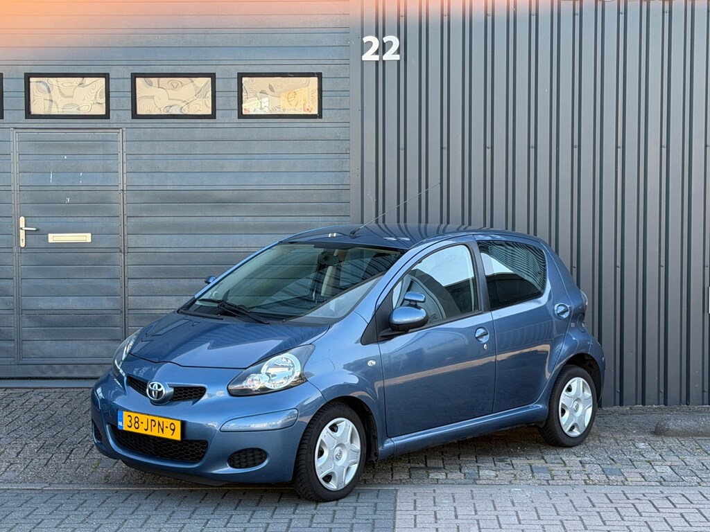 Toyota Aygo 1.0-12V Comfort|Automaat|66.227km|Nap|Dealer Onderhouden