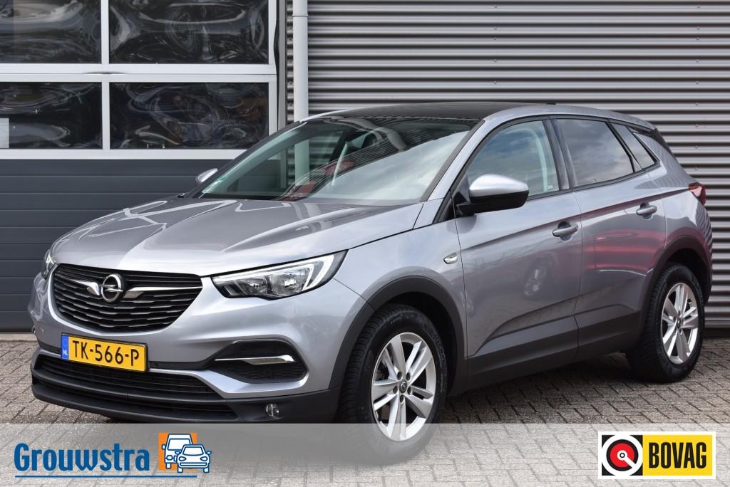 Opel Grandland 1.2 TURBO ONLINE EDITION / 1e EIGENAAR / P.DAK / NAVI + APPLE/ANDROID AUTO