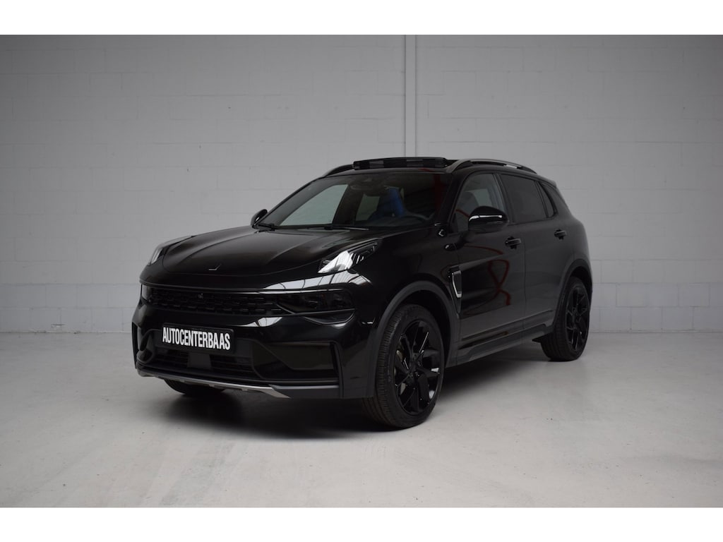 Lynk & Co 01 1.5 PHEV ZWARTE HEMEL / VIRTUAL / 360 CAMERA / INFINITY GELUID / PANORAMADAK / ADAPT.CRUISE / 20INCH / SFEERVERL.