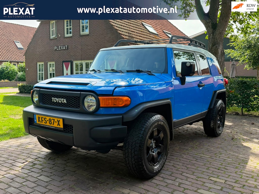 Toyota FJ Cruiser 4.0 VVTI Executive Aut. | UNIEK | Slechts 86291 Miles | Airco | Automaat | Trekhaak | Youngtimer | Nwe APK |