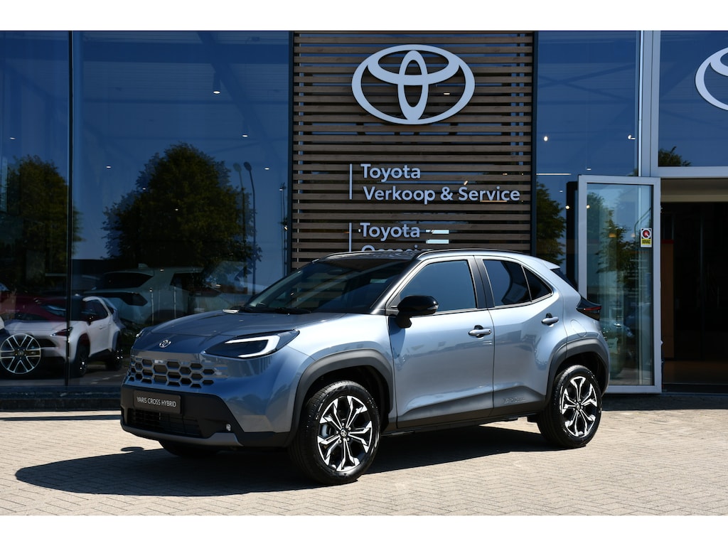 Toyota Yaris Cross 1.5 Hybrid 130 First Edition Automaat 130pk | Nieuw Model | Comfort Pack | Direct uit voorraad leverbaar! |
