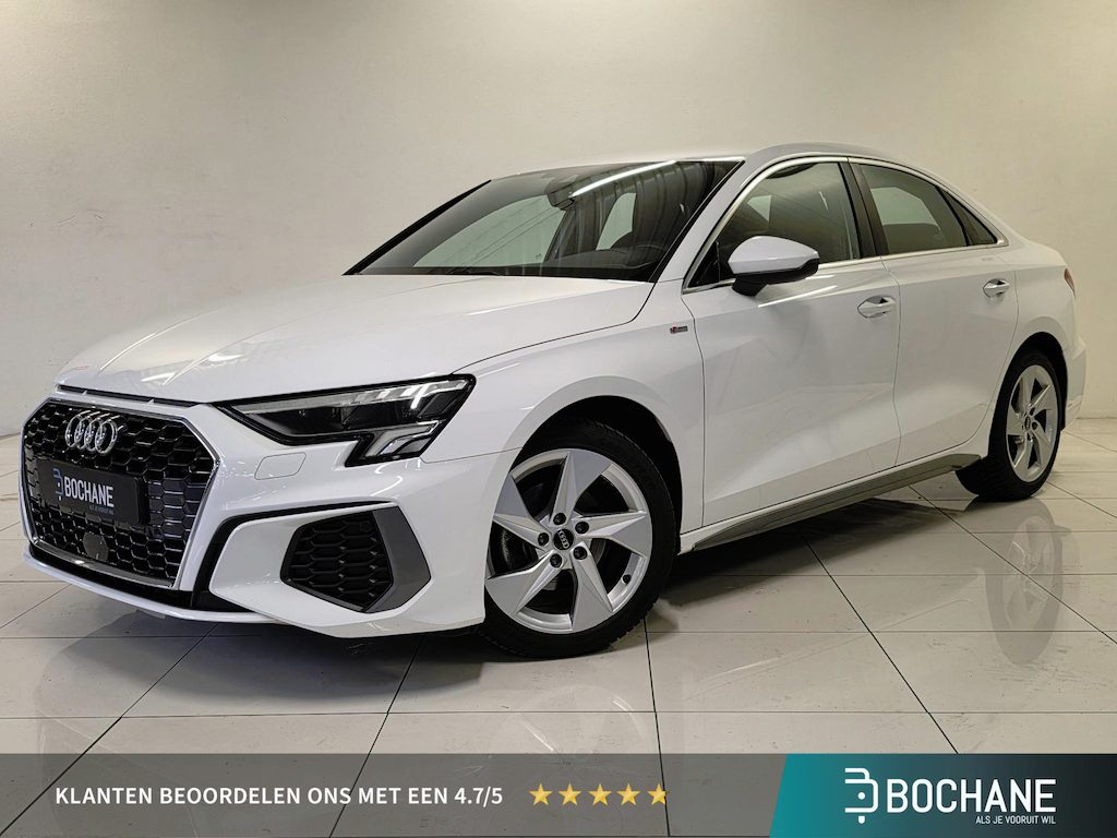 Audi A3 Limousine 30 TFSI S edition | S-Line | Navigatie | Parkeersensoren | Apple Carplay/Android Auto |