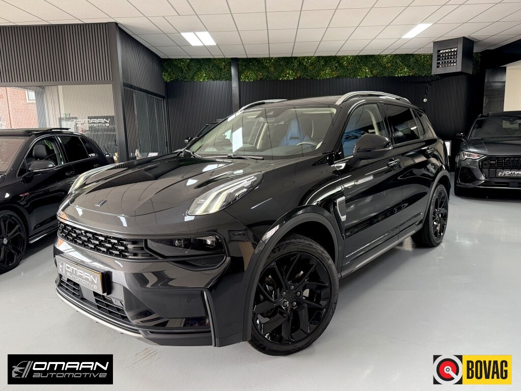 Lynk & Co 01 1.5 Plug-in Hybrid 261PK BLACK EDITION 360 CAM