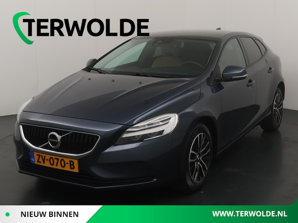 Volvo V40 1.5 T2 Momentum | AUTOMAAT | Beige leder | Standverwarming |