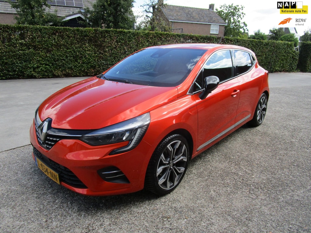 Renault Clio 1.6 E-Tech Hybrid 140 Intens 1eig navi cam 2021