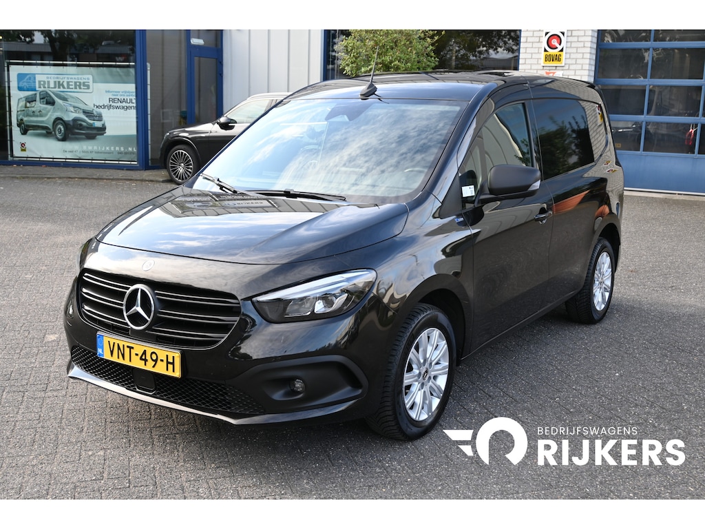 Mercedes-Benz Citan 110 CDI L1 Pro MBUX navigatie met camera, Bumpers in kleur, Etc.