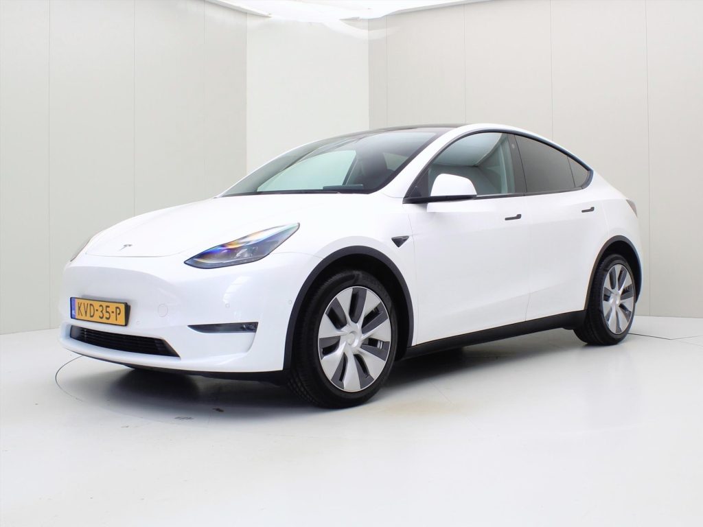 Tesla Model Y Long Range 345pk AWD