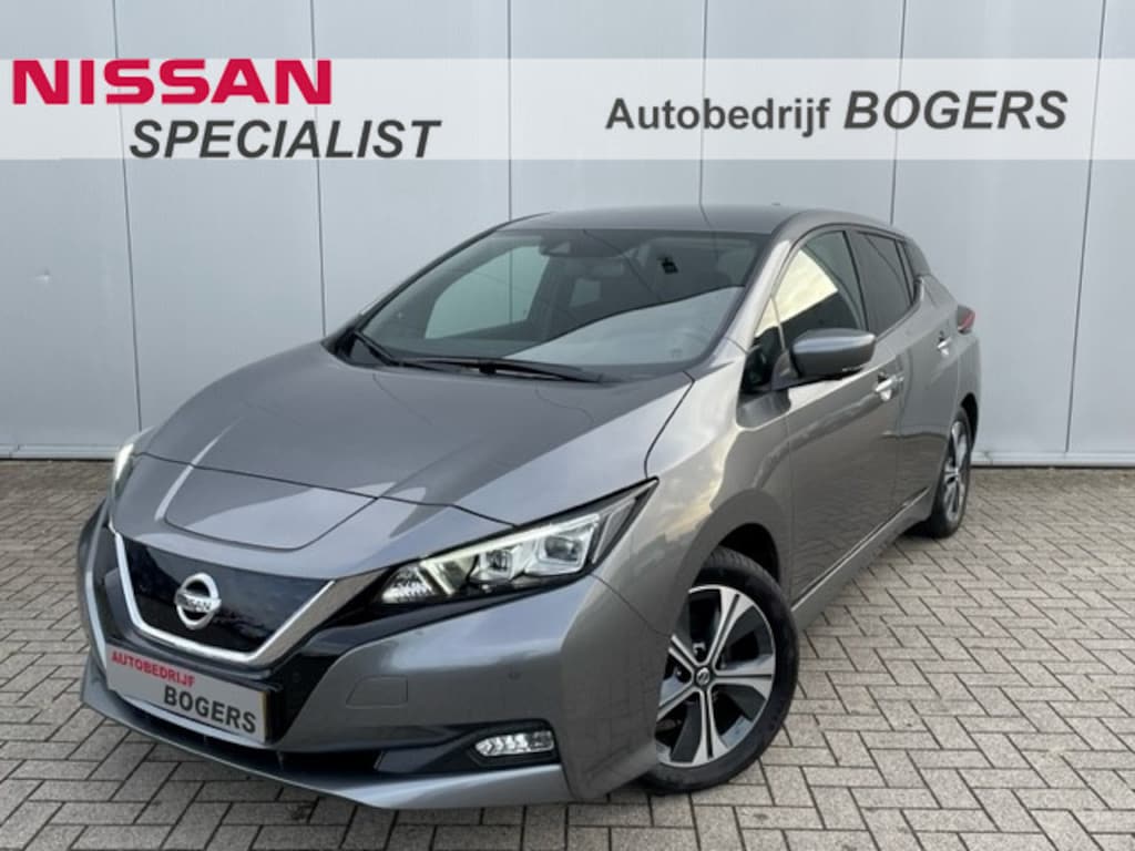 Nissan Leaf Tekna 40 kWh SOH 84,78% Navigatie, Adaptive Cruise Control, Climate Control, 360 Camera, Stoelverwarming
