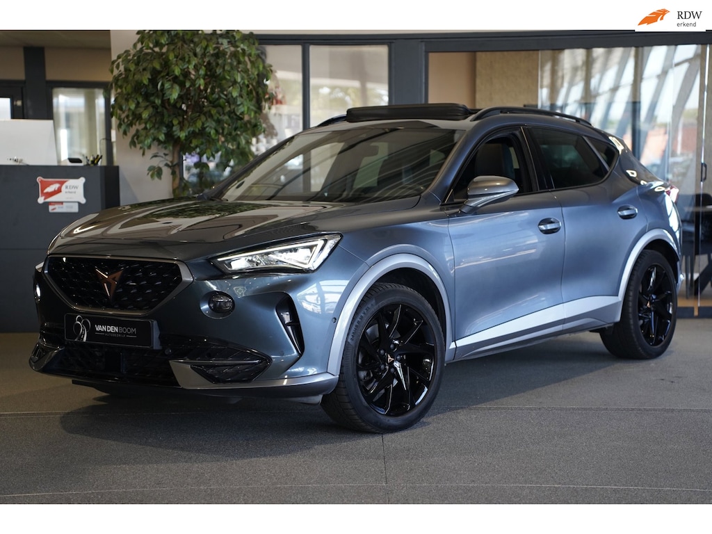 CUPRA Formentor 1.5 TSI 150PK DSG Pano Led Navi Cam Keyless Elek Achterklep ACC