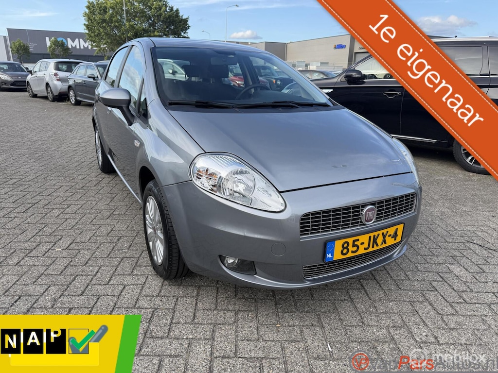 Fiat Punto Grande 1.4 Edizione Lusso,Airco,5drs,cruise,Trekhaak