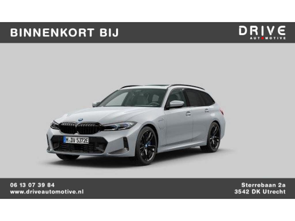 BMW 3-Serie Touring 330e xDrive M-Sport Pro |Pano|Driving Ass Prof|Innovation|360Cam|19"|