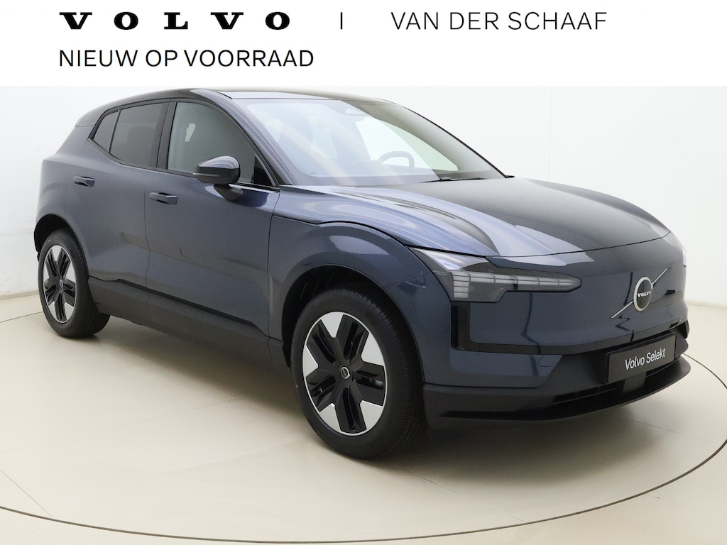 Volvo EX30 P5 272pk Long Range Plus Europa / NIEUW / DIRECT LEVERBAAR / BLACK INTERIEUR / GETINT GLAS / ZWART DAK /
