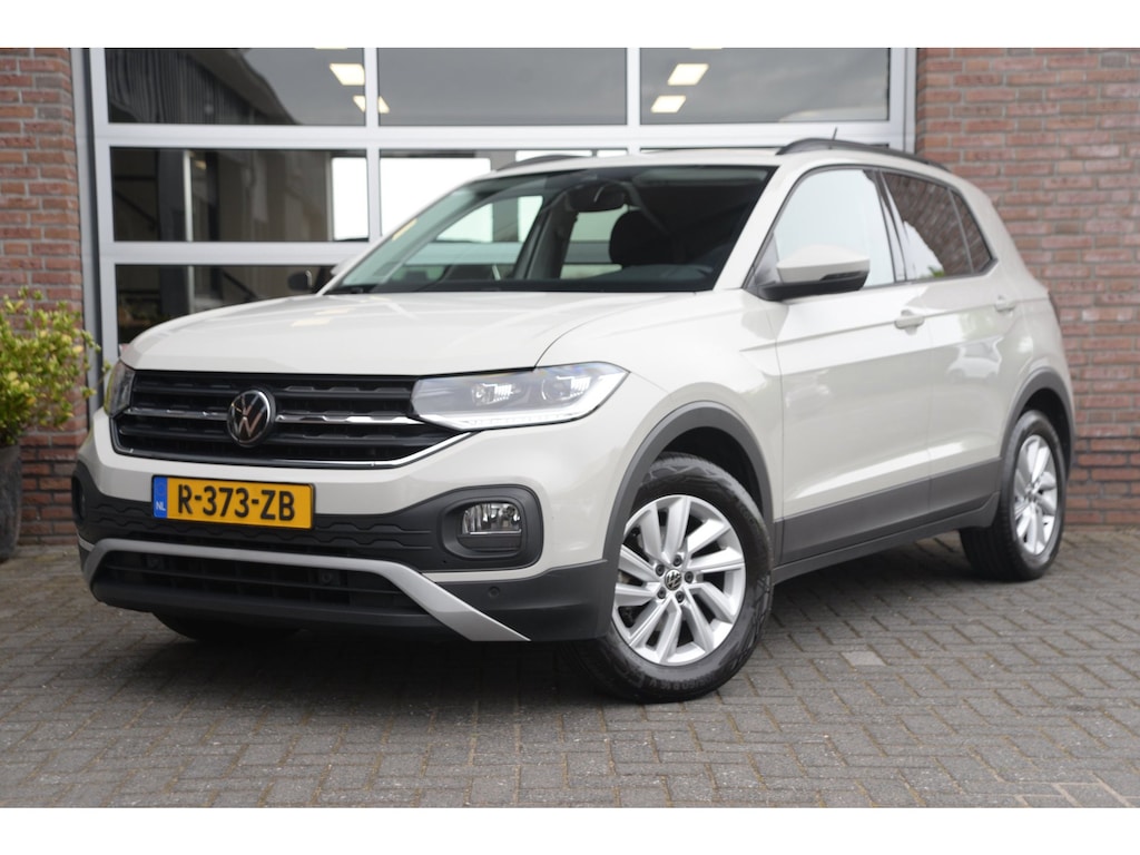 Volkswagen T-Cross 1.0 TSI Life | Camera | LED | NL Auto | ACC | Carplay |