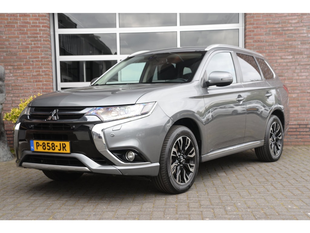 Mitsubishi Outlander 2.0 PHEV | Camera | Navi | Trekhaak |