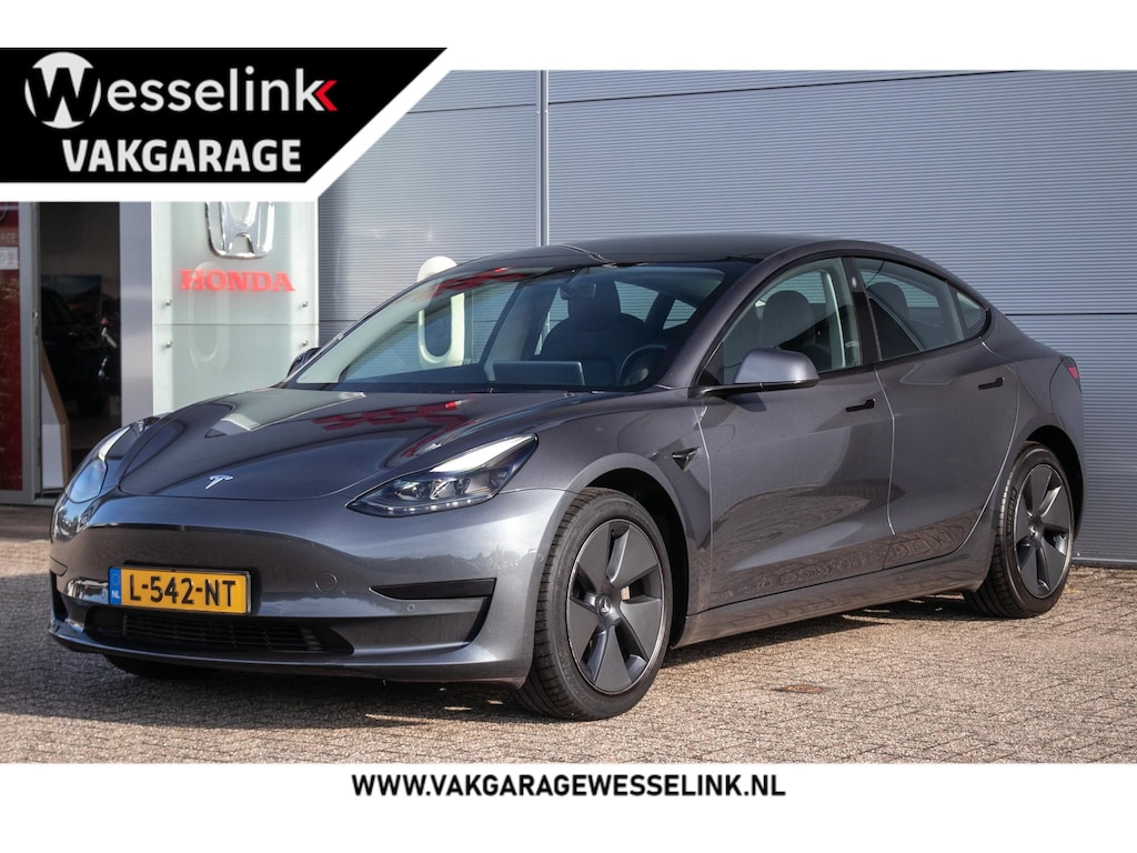 Tesla Model 3 Standard RWD Plus 60 kWh