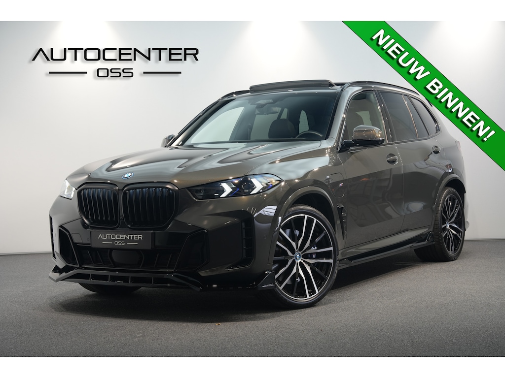BMW X5 xDrive50e M-Sport | VOL OPTIE | B&W | SkyLounge | Pano | Soft Close | Trekhaak | BTW