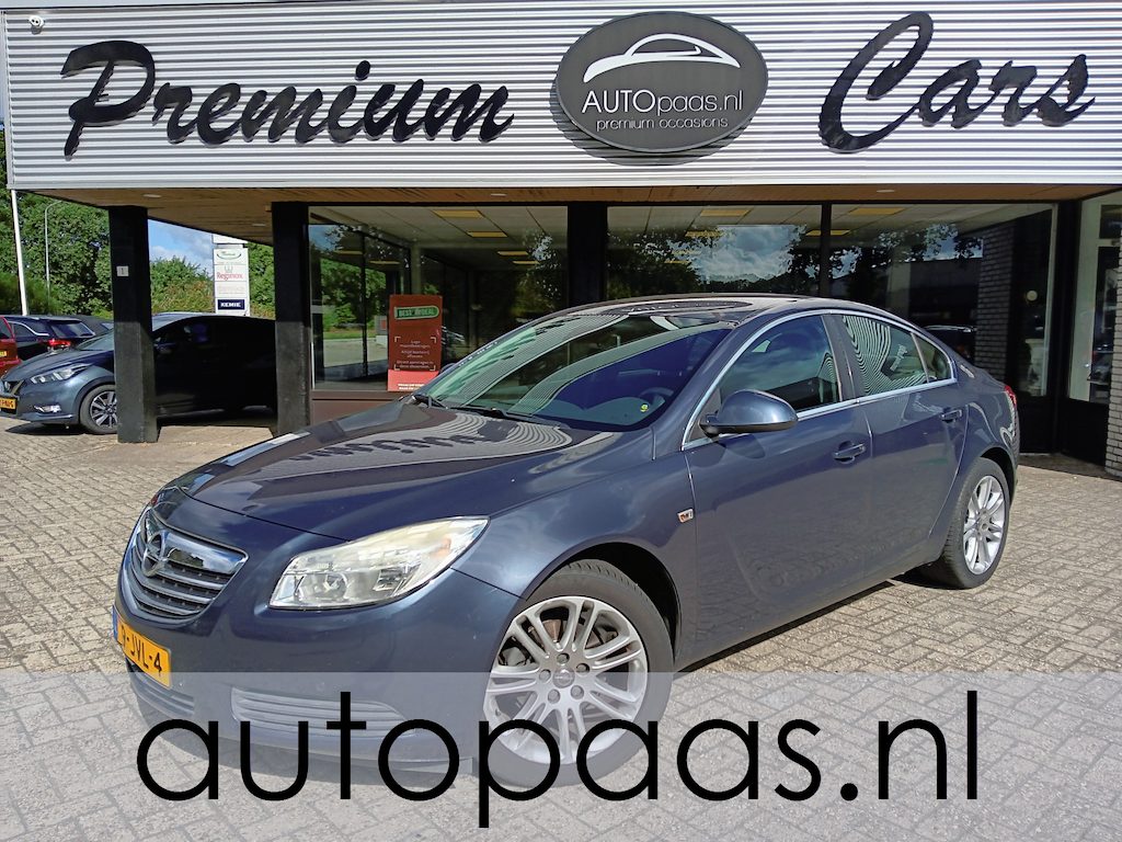 Opel Insignia 1.8 Business 18 inch,trekh,airco,nav,cruise. Nette auto