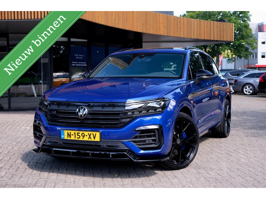 Volkswagen Touareg 3.0 TSi 4MOTION R|Rijklaar!|462PK!|Hybride|Pano|Luchtvering|Stuurwielverwarming|Trekhaak|Lapiz Blue|Carplay|AndroidAuto