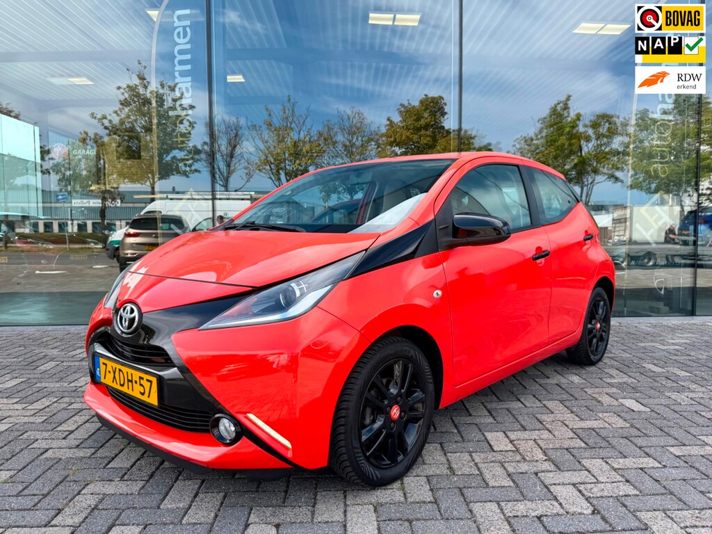Toyota Aygo 1.0 VVT-i x-cite, NAP, 5-deurs, Camera, Airco