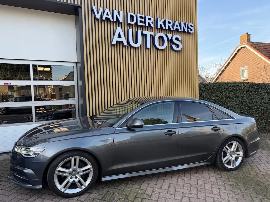 Audi A6 LIMOUSINE 1.8 TFSI ultra S line Edition Zeer mooi auto !!