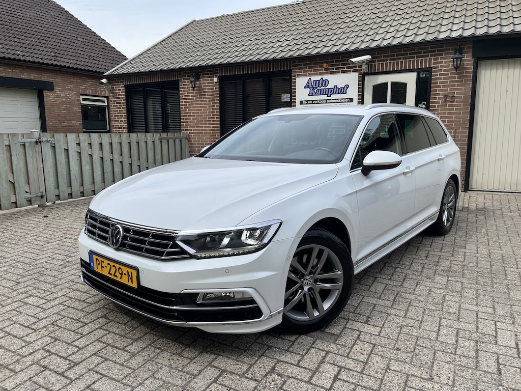 Volkswagen Passat Variant 1.4 TSI ACT Highline Business R Trekhaak Virtual cockpit