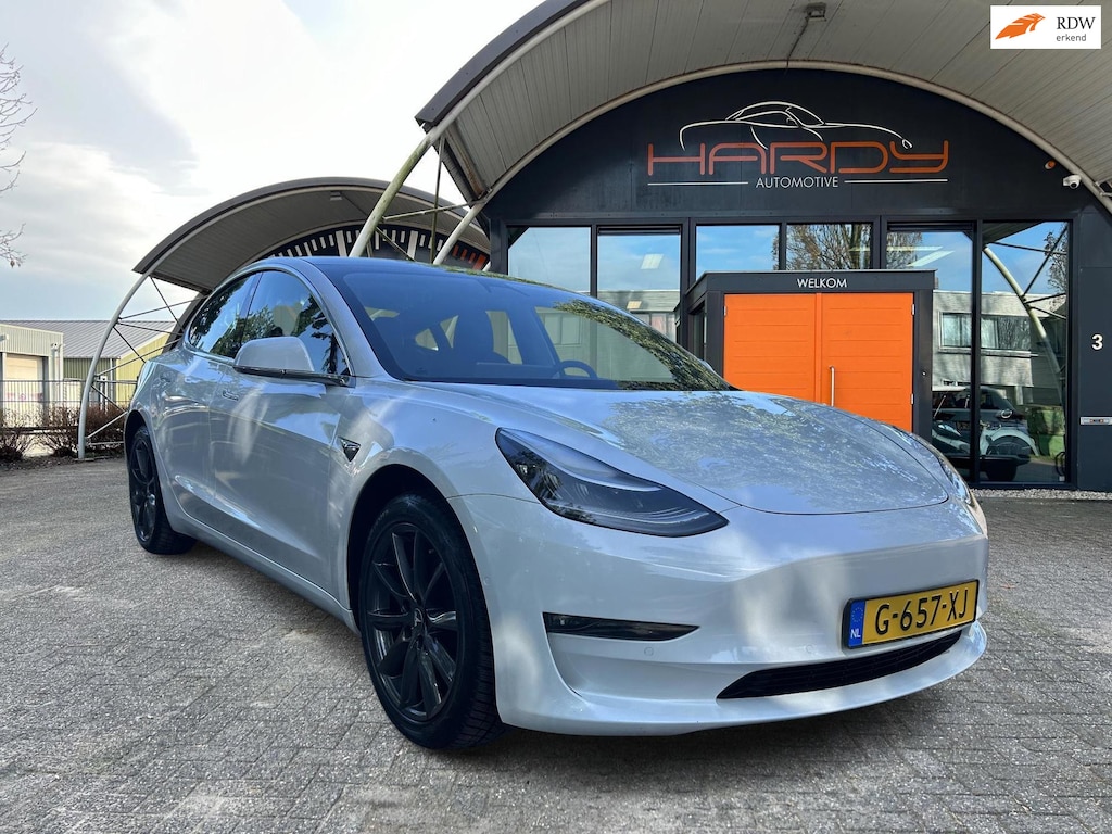 Tesla Model 3 Long Range AWD 75 kWh 85% SOH Trekhaak 1.000kg Rijklaarprijs!